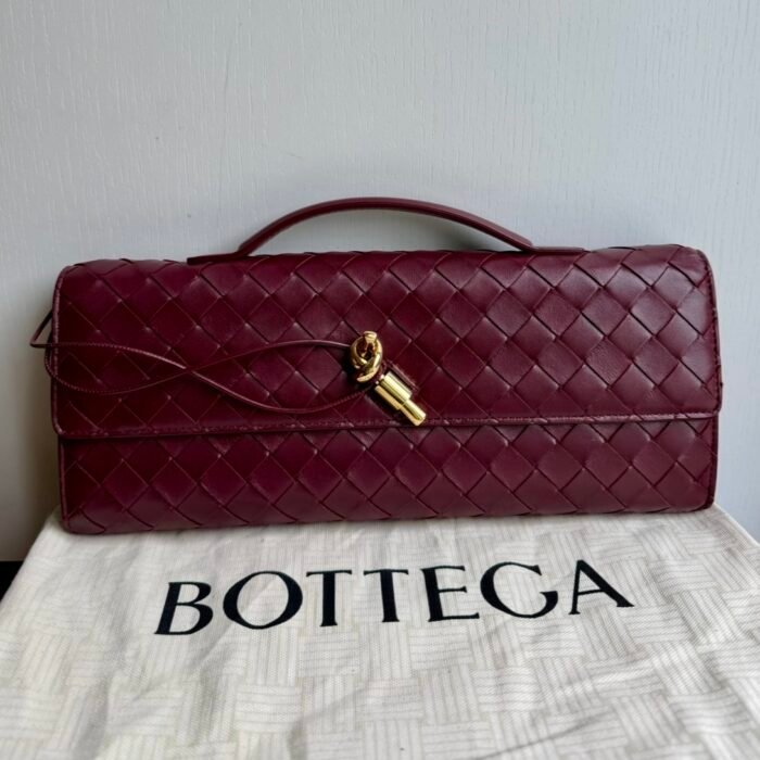 Bottega Veneta Andiamo Clutch Barolo